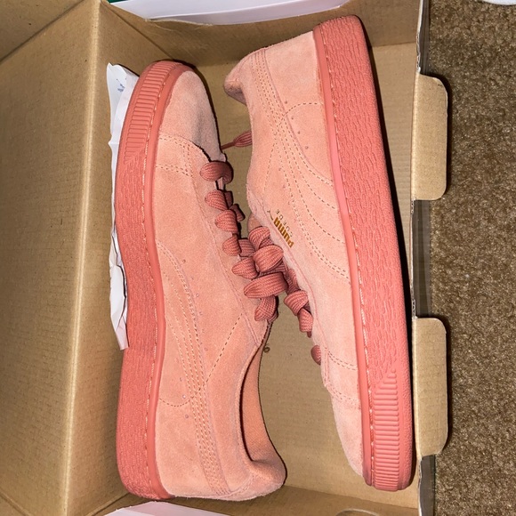 Puma suede dessert flower shoes - Picture 3 of 5